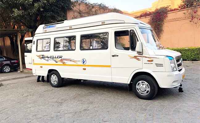 17-Seater Tempo available at Tanu Manu Tour N Travels